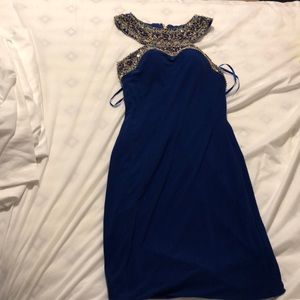 Mac Duggal short electric blue dress